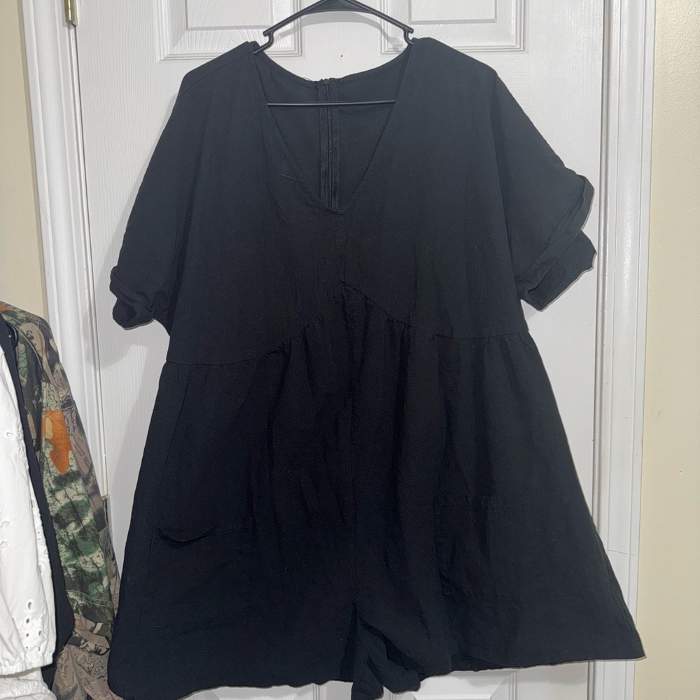 Black Short Sleeve linen Romper